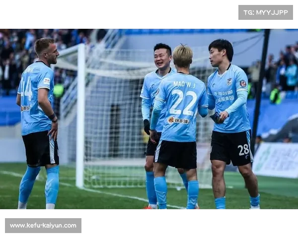 球迷协会成员阿达倒卖大连英博包厢票被曝光，威胁举报者引发争议