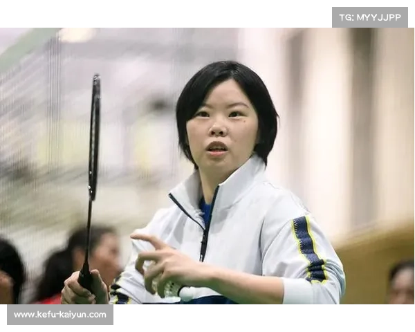 李雪芮重返羽坛执教省队 直言培养世界冠军是核心目标 李雪芮重返羽坛执教省队 直言培养世界冠军是核心目标